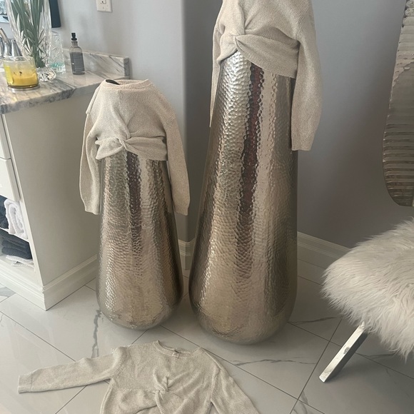 Oshkosh new, no tags unworn little girls, cream, gold fancy sweaters dressy cute - Picture 3 of 17